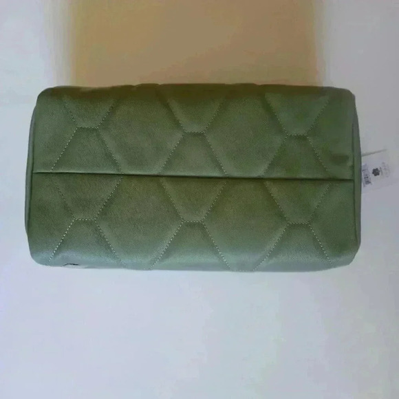LUG Bumper Satin Luxe VL (Vegan Leather) Cosmetic Case / Toiletry Case in Sage - Picture 9 of 15